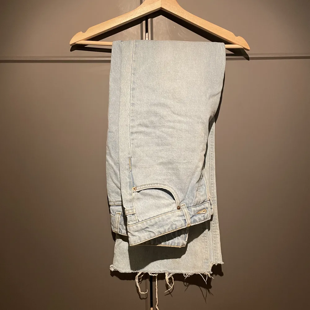Baggy jeans i storlek S Endast använda ett fåtal gånger 😊😇. Jeans & Byxor.