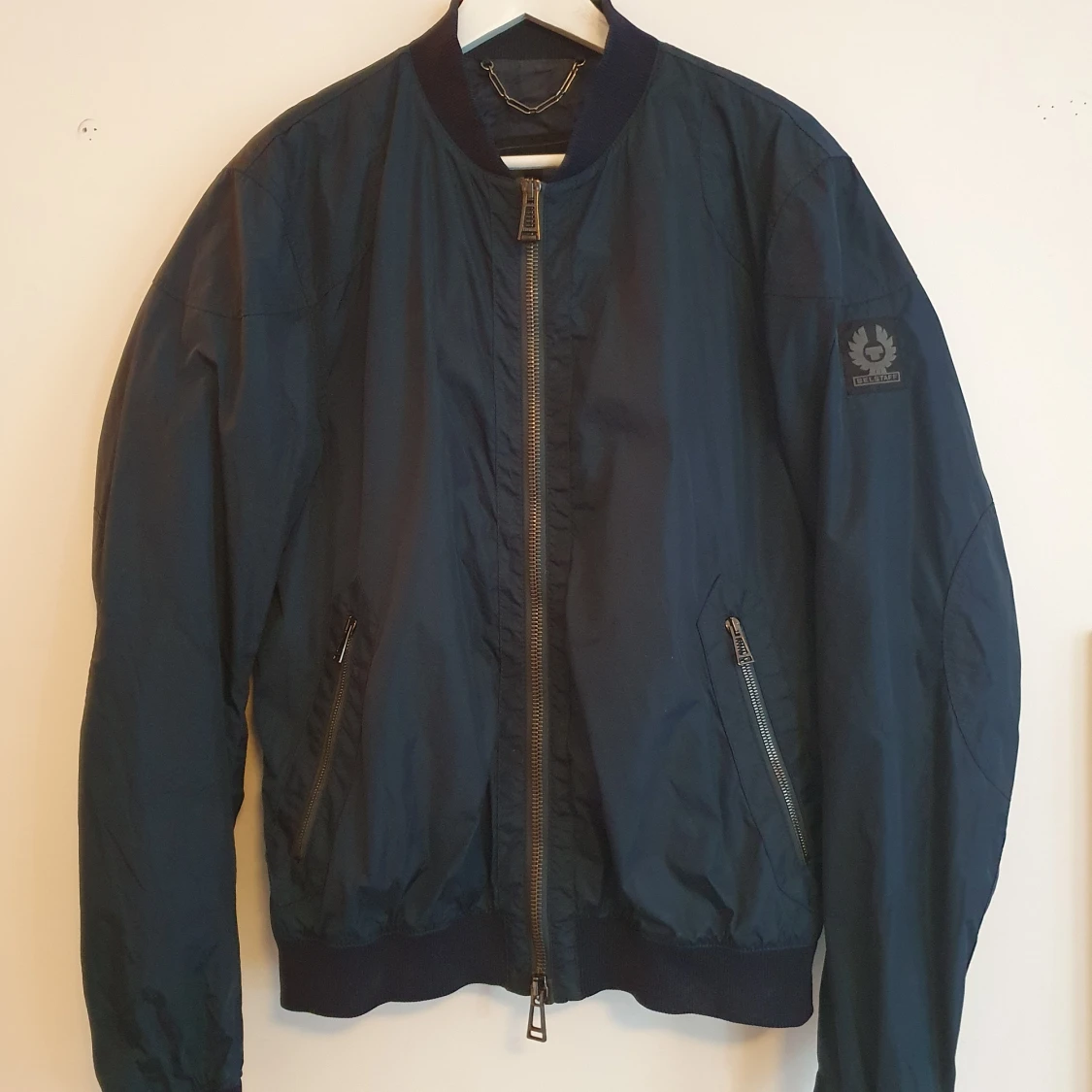 Belstaff blå bomberjacka strl 50