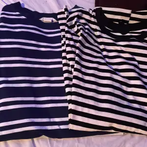 Den tröjan till vänster är 170 cm och den till höger är storlek M. Inte använda mycket så säljer dom styck för 80 kr men tillsamans 100kr. Om ni undrar något så är det bara att höra av er eller om ni är intresserade.