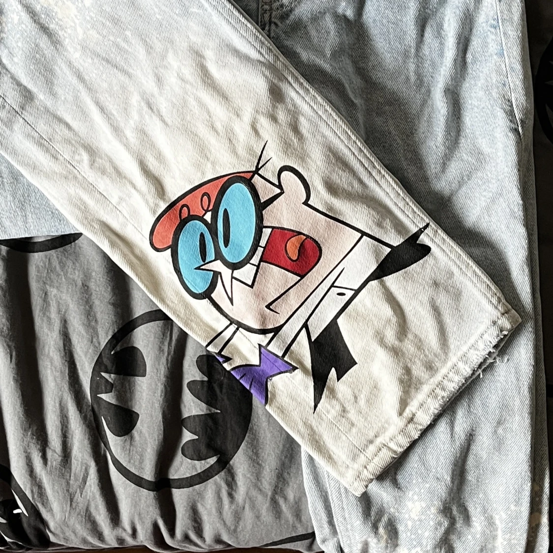 Jeans med tryck - 91