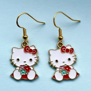 Hello kitty örhängen  - Nickelfria krokar och fri frakt ❤️