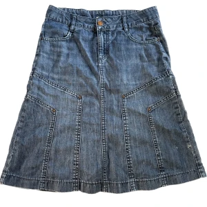 Jeanskjol - Jeanskjol i superbra skick!💓💙💗