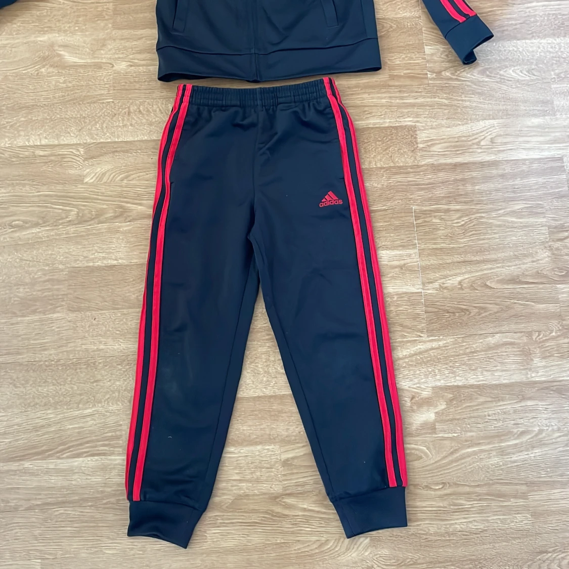 Adidas set WCT stl 116-122 - 90