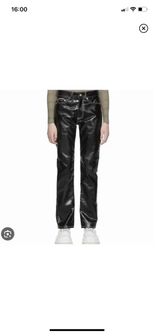 Eytys byxor  - Jätte coola eytys byxor i storlek 28/30