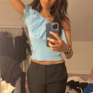 zara tröja - säljer denna populära tröja då jag aldrig använt den. bara testat. helt nytt skick, storlek 164 men passar mig som har S/xs.