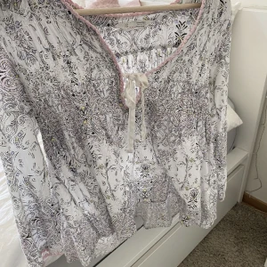 Odd Molly - Gratis frakt på denna! Läs beskrivningen på den andra annonsen❤️