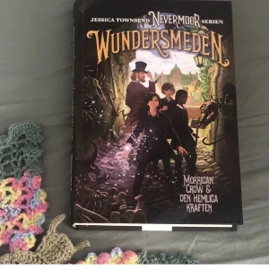 Nevermoor, Morgan Crow och den magiska kraften - Det två i bokserien Nevermoor, ännu en bok jag har haft två exemplar av