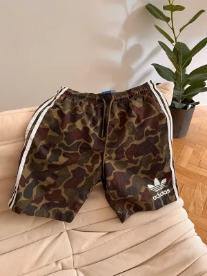 Adidas shorts - Bra skick!