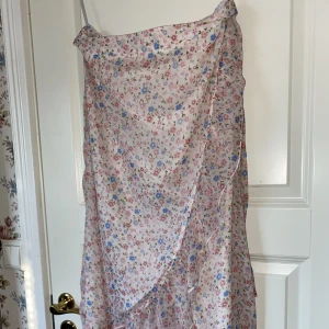 Kjol - Kjol från veromoda. Storlek L  Köparen står för frakten🌸