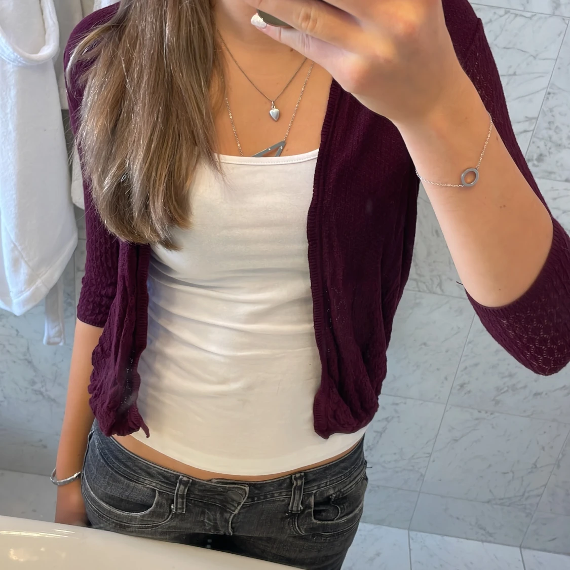 Vinröd mönstrad kofta - 90