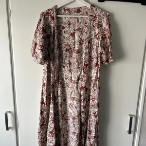 Klänning strl m - Strl m