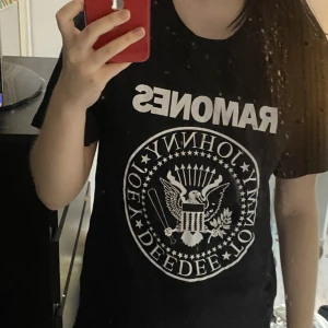 Ramones t-shirt - Jättesnygg ramones t-shirt