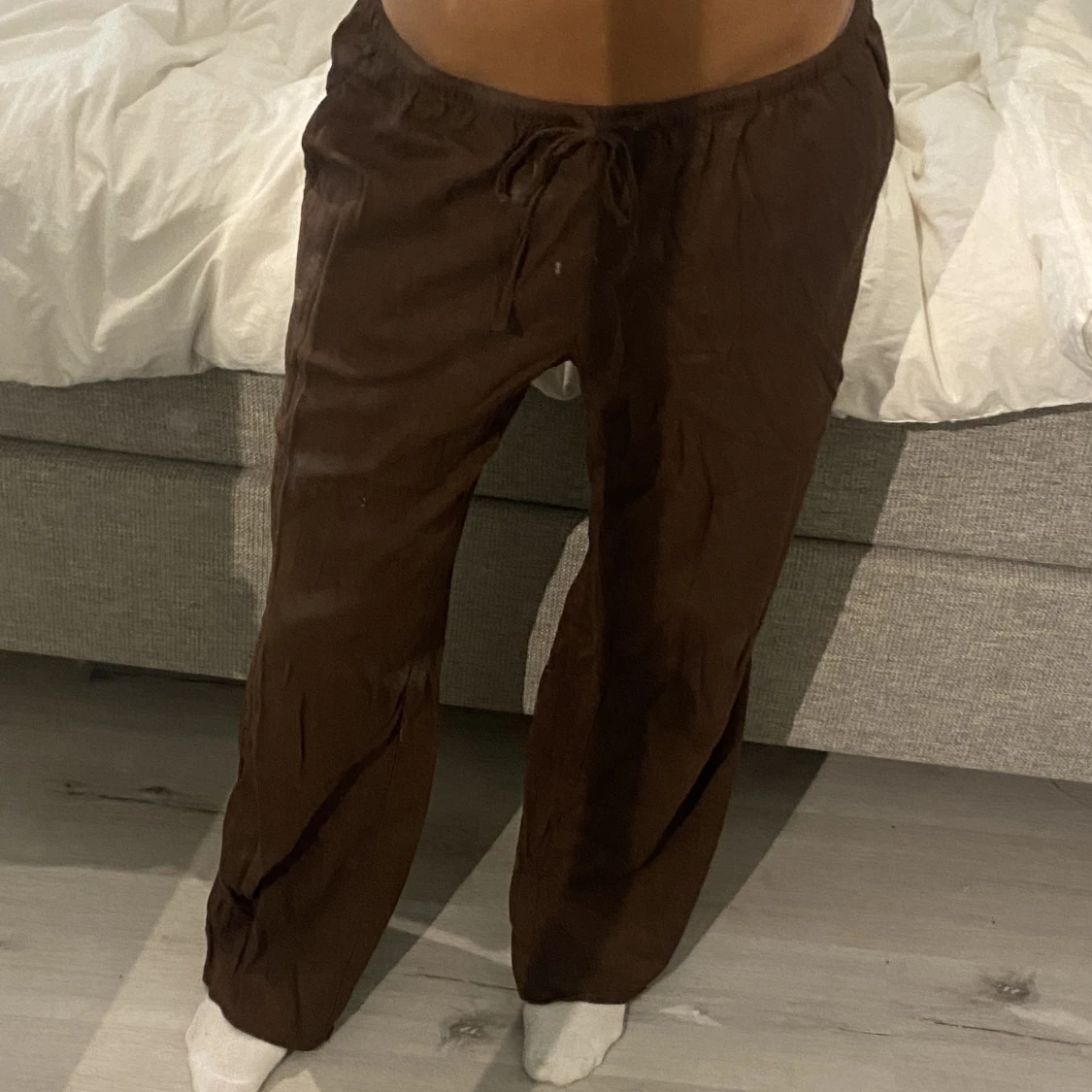 lågmidjade linnebyxor