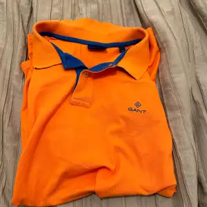 Orange Gant XL