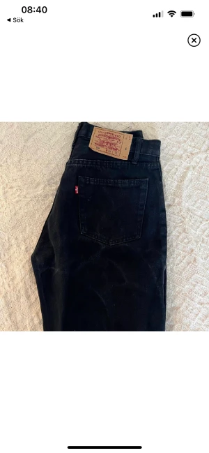 Levis Jeans - Superfina svarta vintage Levis jeans, passar mig bra som är storlek 36 och 1.66 lång.