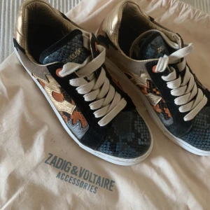 Unika Zadig skor - Unika Zadig skor i fint skick! Storlek 37