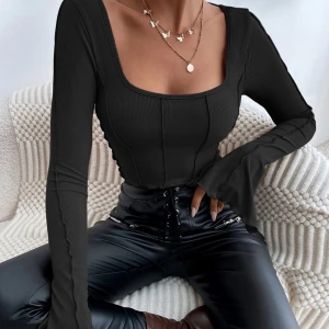 Rygglös lång armad tröja - Svart rygglös tröja med utsvängda ärmar från SHEIN, xs/s
