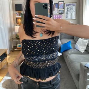 Glittrig tubtopp H&M🪙🪙🪙 - Så söt så nice!!!❤️