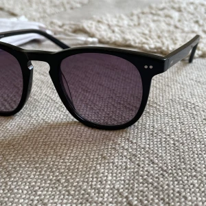 CHIMI 001 Berry - Knappt använda CHIMI 001. Nypris 1200.