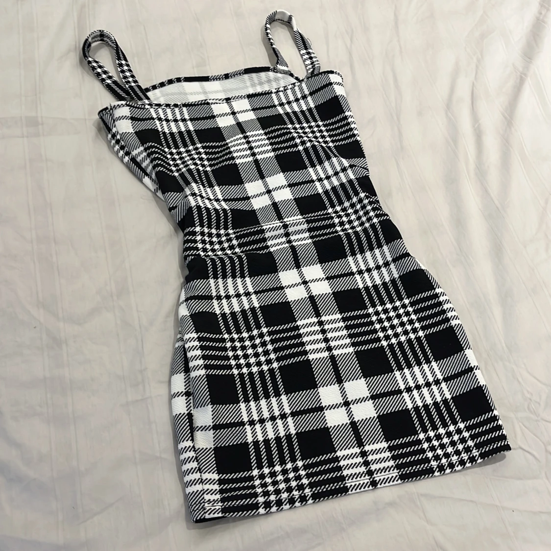 Rutig klänning - 90