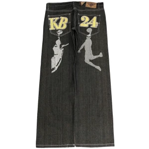 Vintage basket baggy jeans 38x34 - Helt nya vintage baggy jeans från märket Brooklyn basement. Storlek 38x34. Använd gärna köp nu!