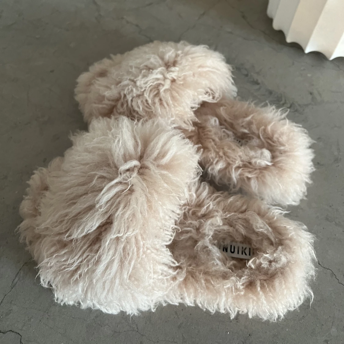 INUIKII Cosy Slipper Powder - 90