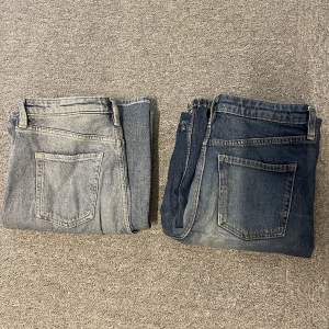 Två par jeans från h&m, säljer tillsamans eftersom de är i samma modell men kan sälja separat för 20kr styck. De är bredbenta och höga i midjan samt i bra kvalitet 💕