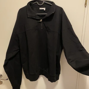 Sweatshirt - Superfin sweatshirt från asos😊