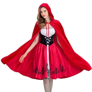 Halloween kostym  - Little red riding hood kostym i superbra skick, har endast används en gång. Säljer bara själva kappan/luvan. Köp nu så hinner den komma fram innan halloween. Skriv privat om ni har frågor❣️