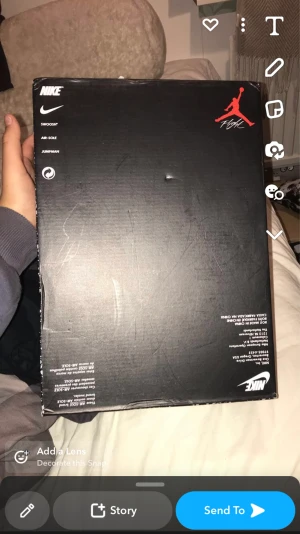 Jordan 4 military black  - Köpte av polare för den passade inte han han säger att dom är äkta men båda vi är ganska okuniga 1200 vid snabb affär 1000 