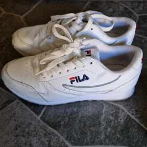 Fila  - Fila Orbit sneakers storlek 37 i bra skick