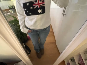 Tröja - Superfin tröja från holebrook💞 superskönt står ingen storlek men skulle uppskatta en s/m! Köpare står för frakt☺️