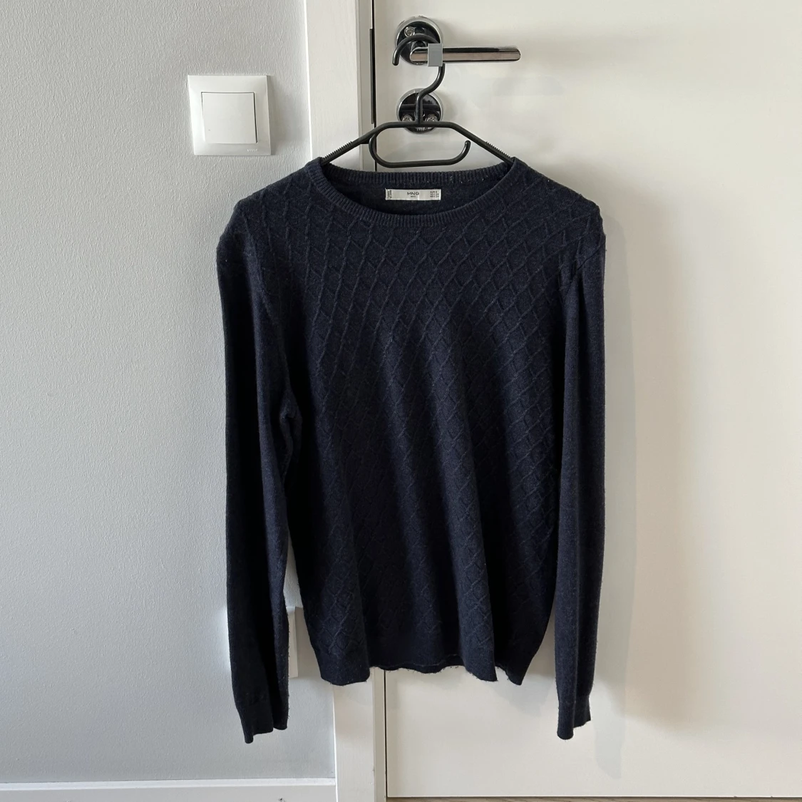 Mango stickad tröja