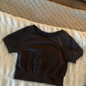 Tröja - Träningstopp nyskick🥰