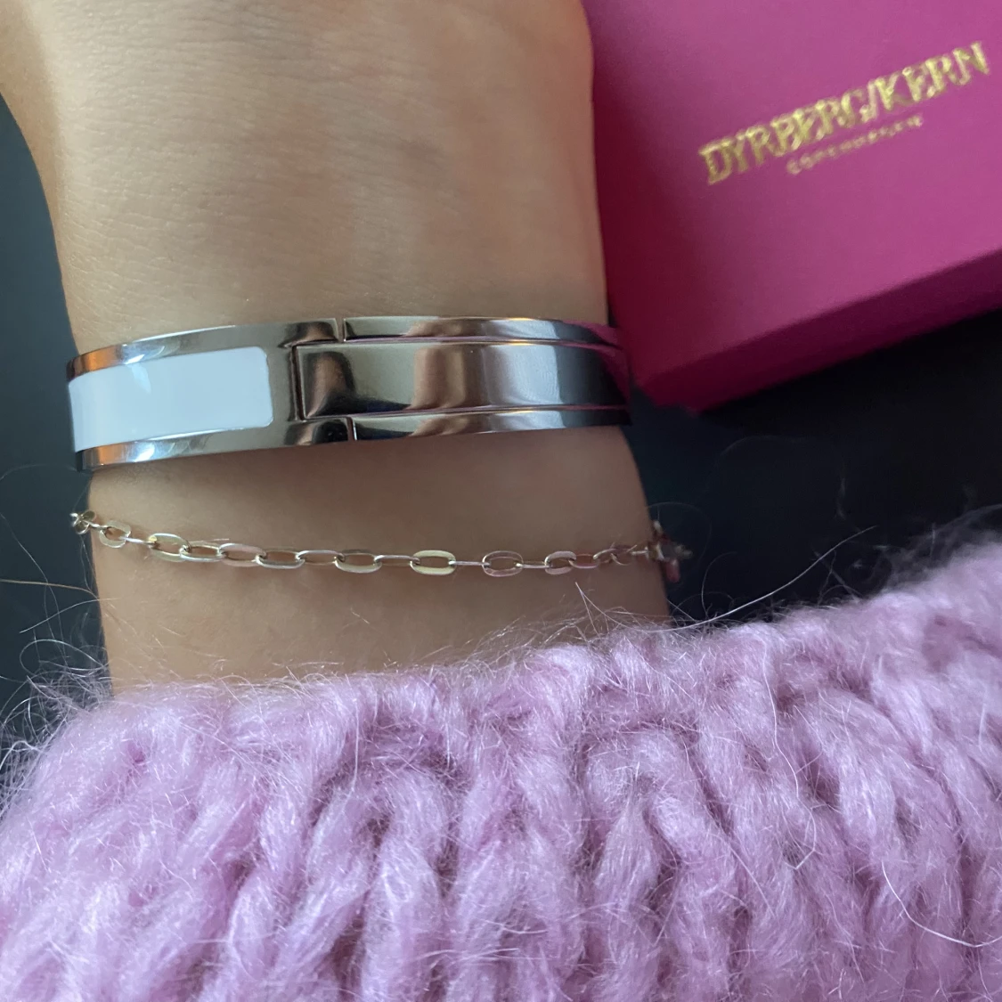 Dyrberg/Kern cuff  - 91