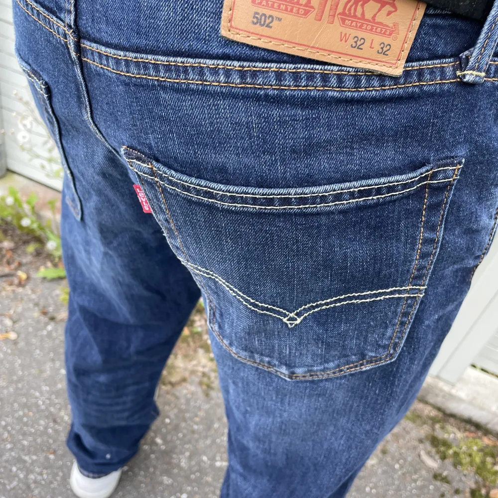 Inte speciellt använda riktigt bra skick Straight/loose fit. Jeans & Byxor.