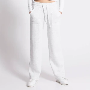 Lager 157 mjukisbyxor - Lågmidjade mjukisbyxor i stl S💗 slutsålda