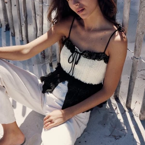 Zara topp - Finaste zara toppen i storlek m. Använd en gång och nypris var 329💕💕 