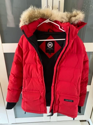 Canada Goose jacka - Supervarm och skön vinterjacka. 