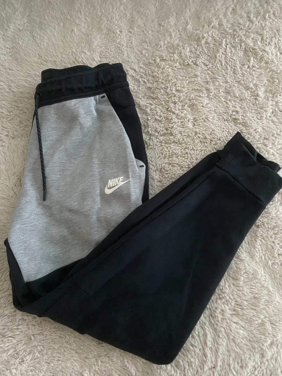 Nike tech fleece