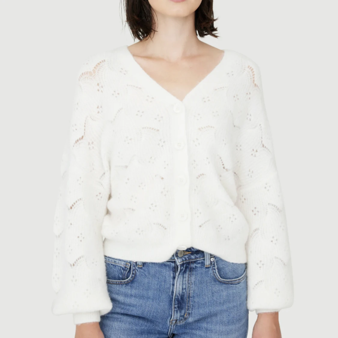Vit stickad kofta 