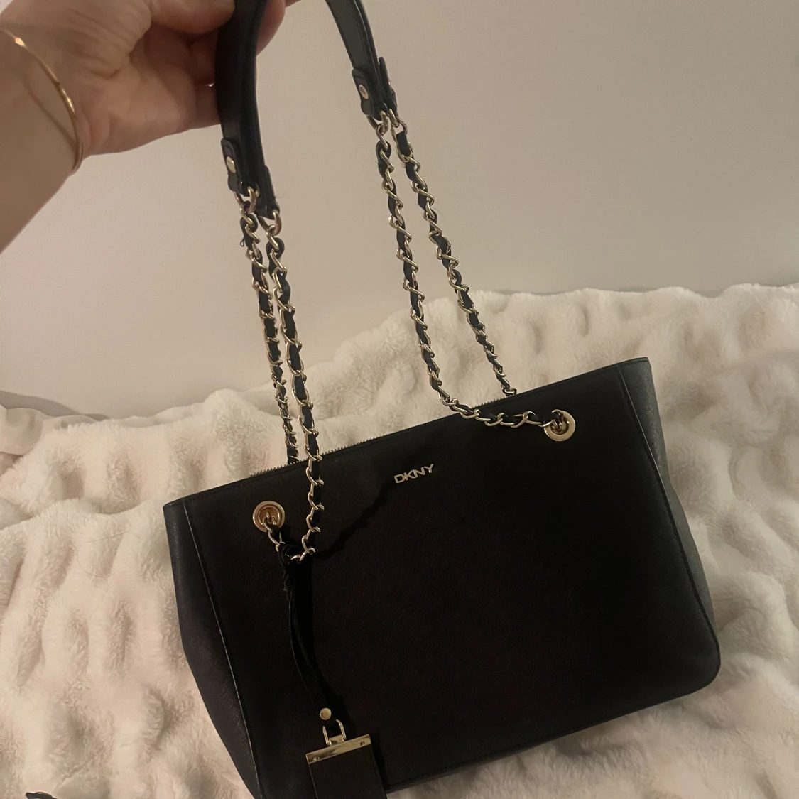 Dknk väska äkta  - 91