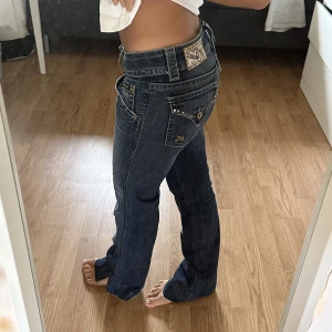 Guess jeans - Jeans köpta second hand, passar någon som är ca 160 lång 