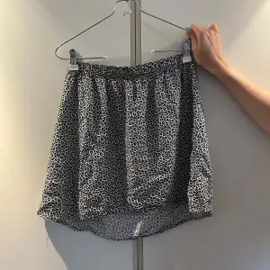 En fin kjol från H&M.