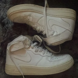 skor - airforce 1 skor i strl 36, rätt använda 