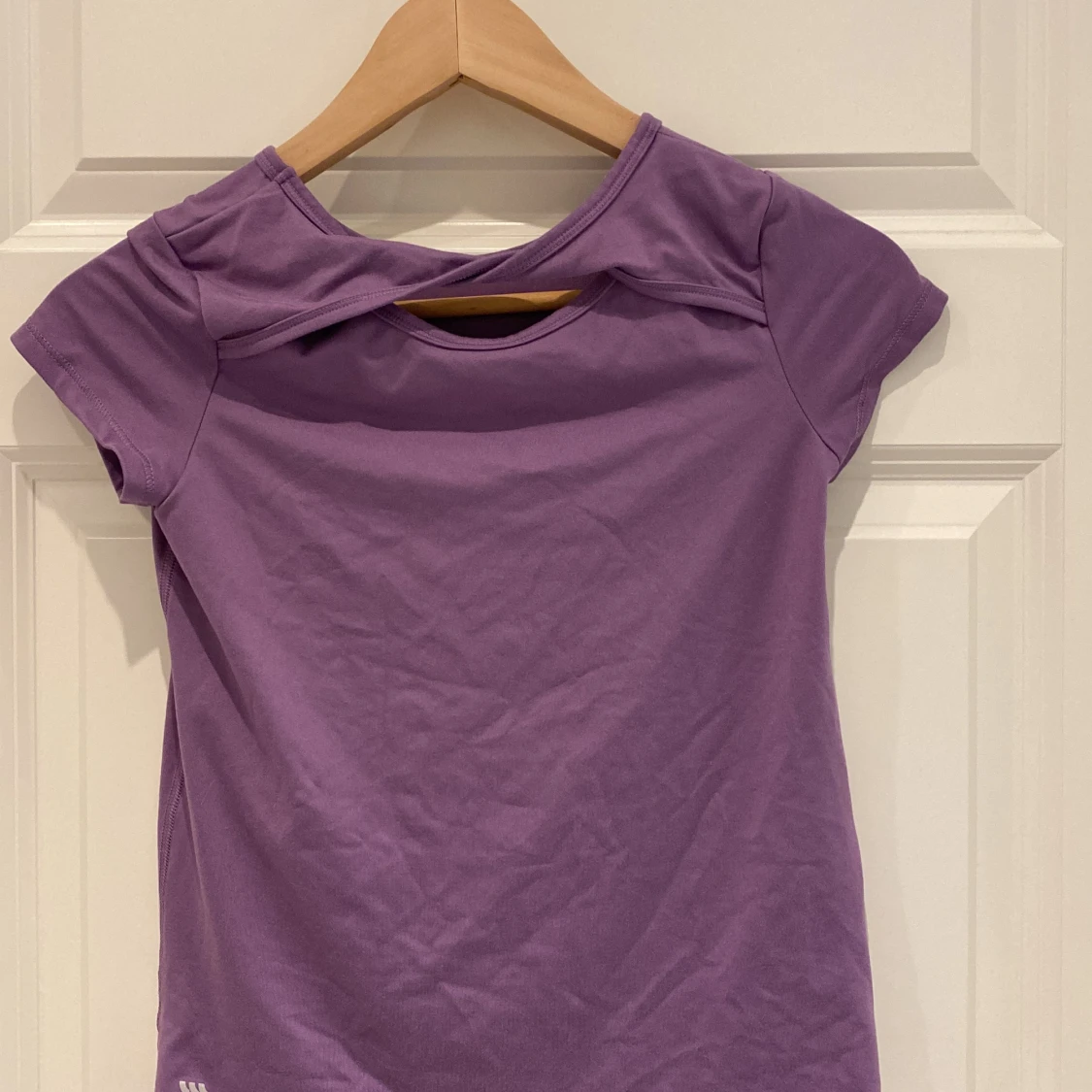 Lila tränings t-shirt - 90