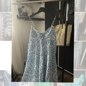 blå maxiklänning - en sååå snygg maxiklänning från zara som knappt är använd🩵💙