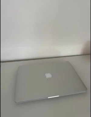 Macbook pro retina 13 tum 2012 - Säljer min Macbook pro retina 13 tum 2012 för 4000 kan gå ner Nåra hundra 