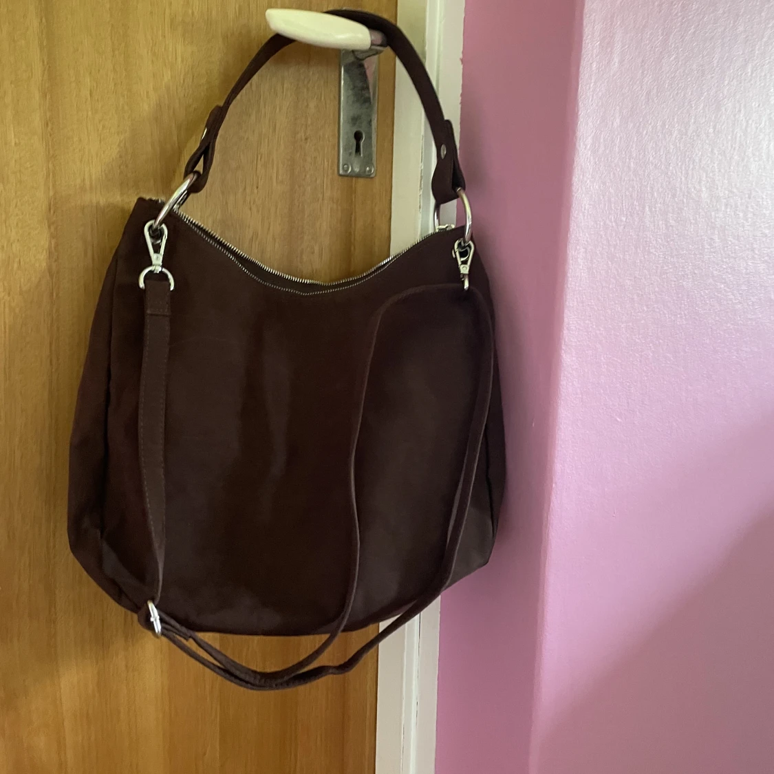 Brun väska  - 90
