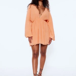 Lojsan Wallin x NAKD - Oanvänd🥰